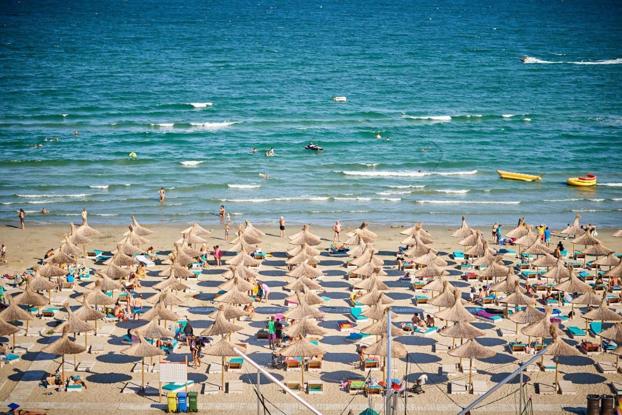 Vibe Apartment- Spa N Pools Beach Resort Năvodari Εξωτερικό φωτογραφία
